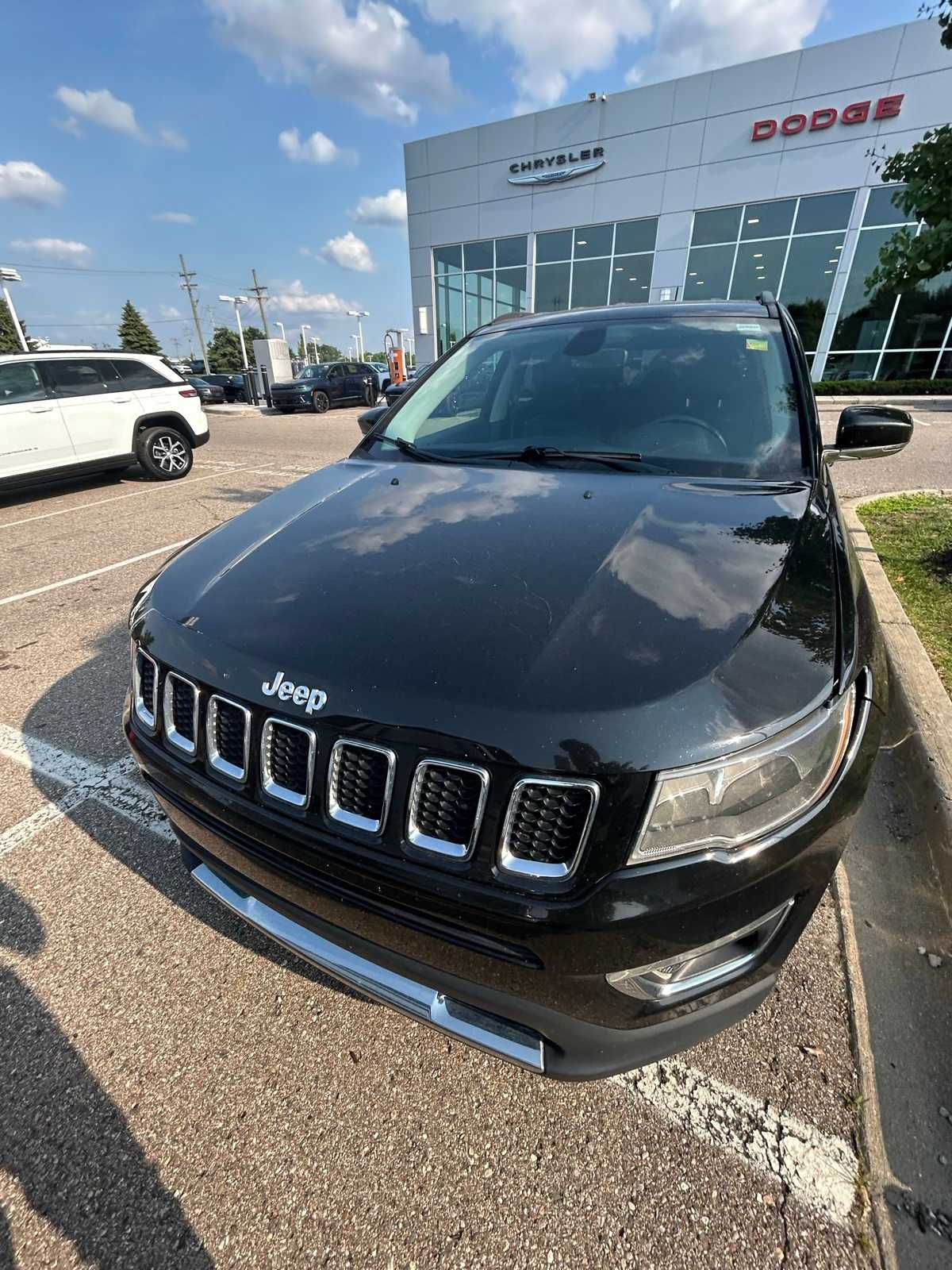 Thumbnail: 2020 Jeep Compass - 4