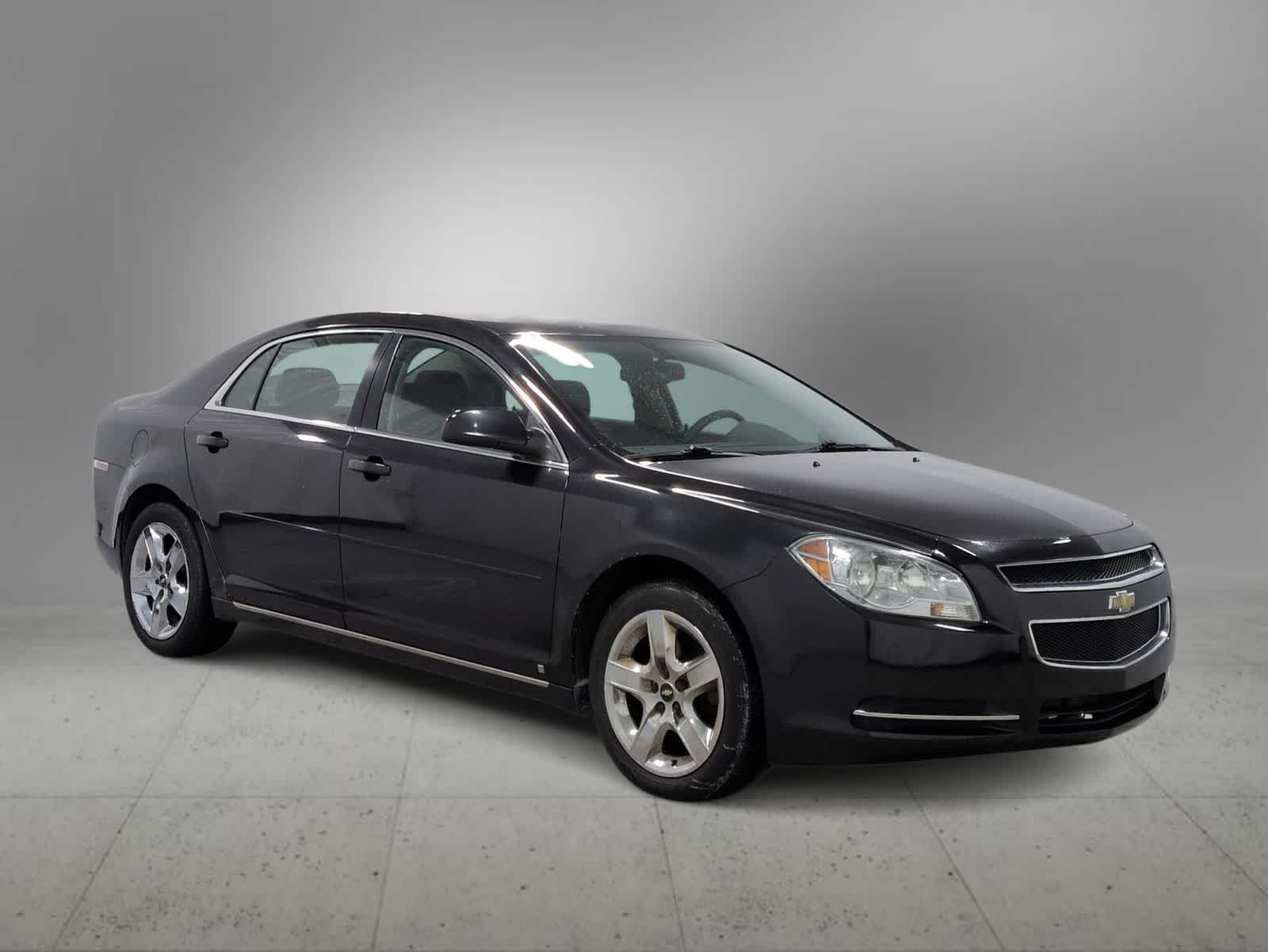 Used 2009 Chevrolet Malibu 1LT with VIN 1G1ZH57B19F233456 for sale in Farmington Hills, MI
