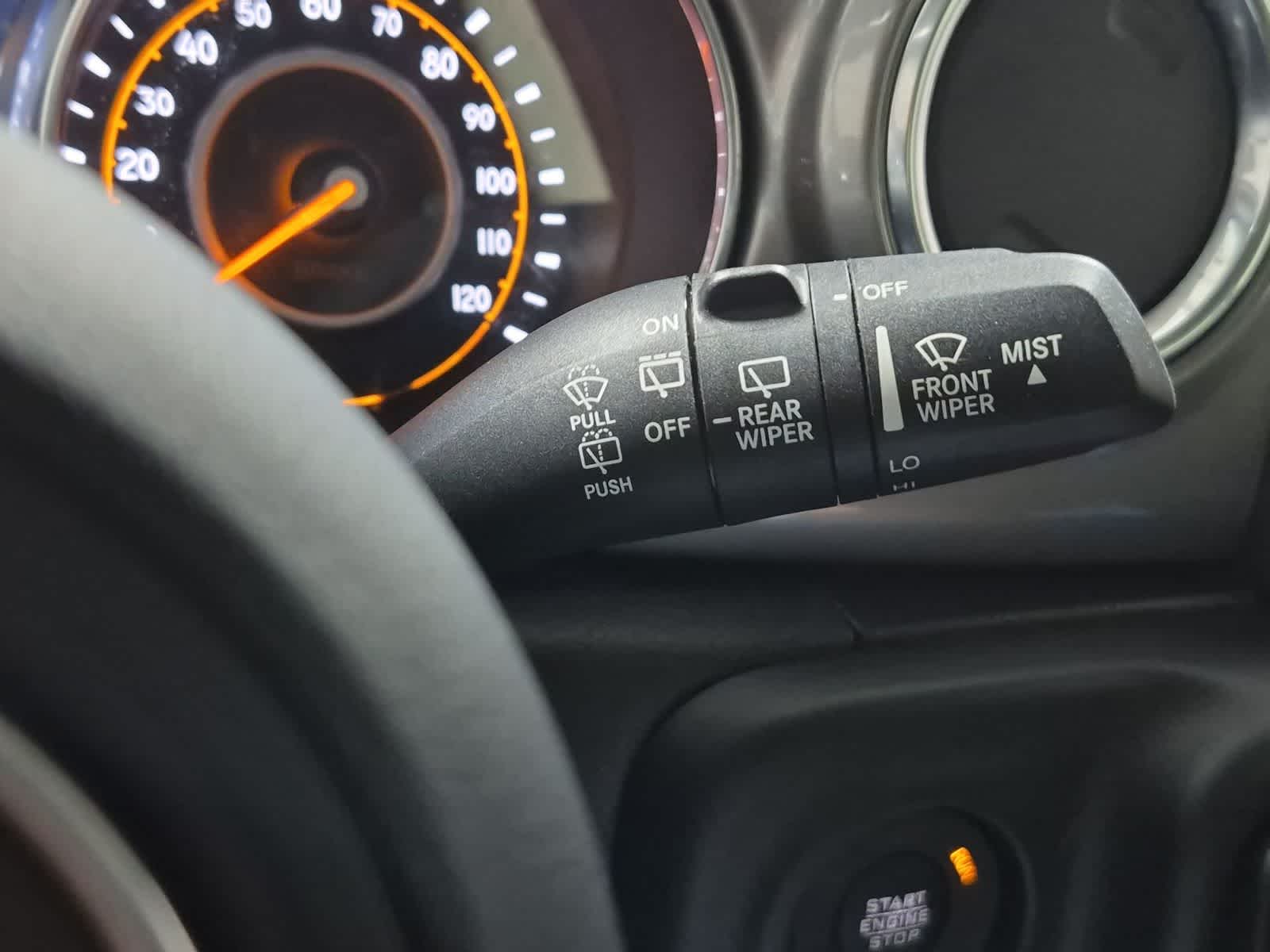 Thumbnail: 2019 Jeep Wrangler - 31