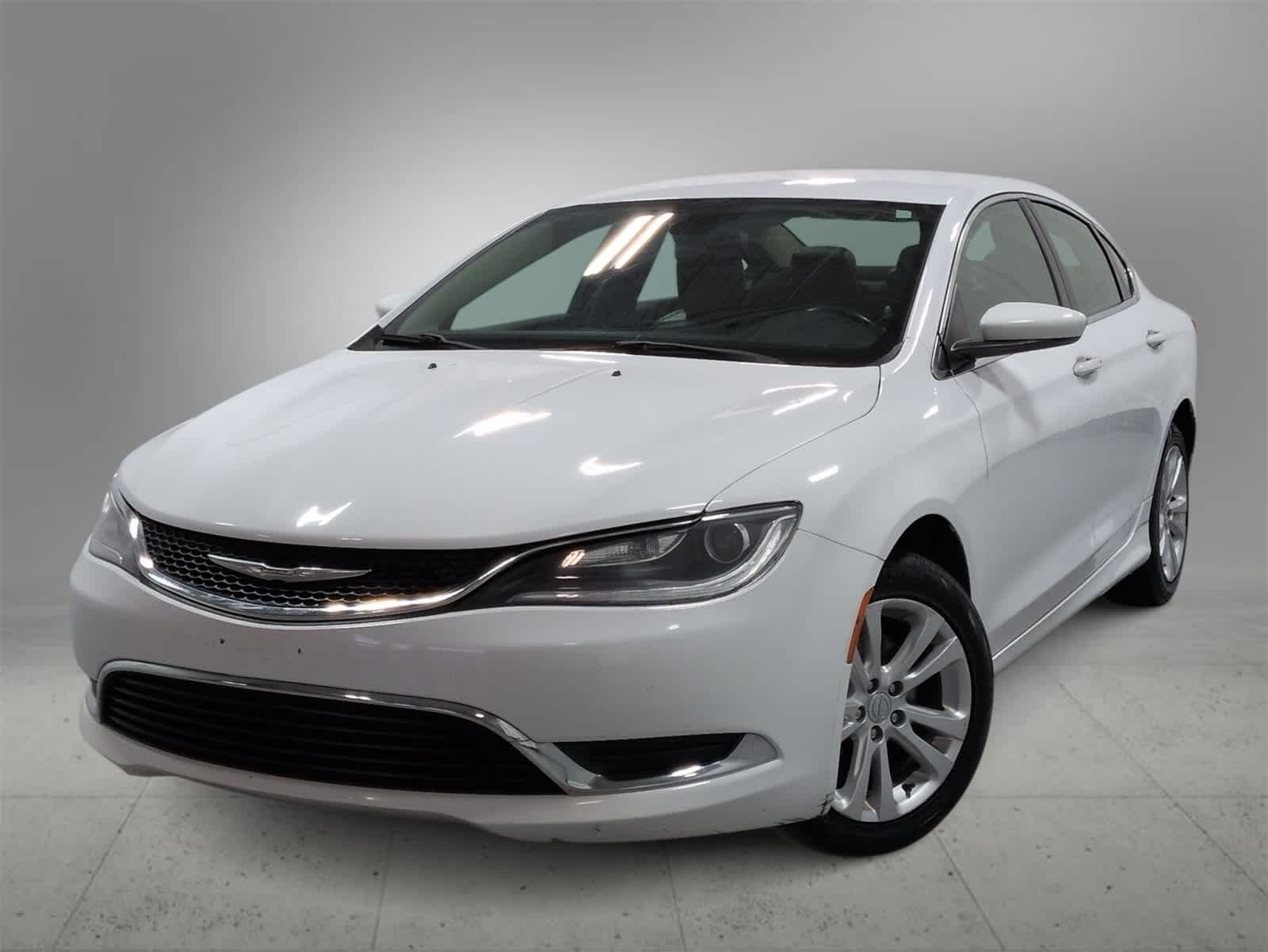 2017 Chrysler 200 Limited -
                  Farmington Hills, MI