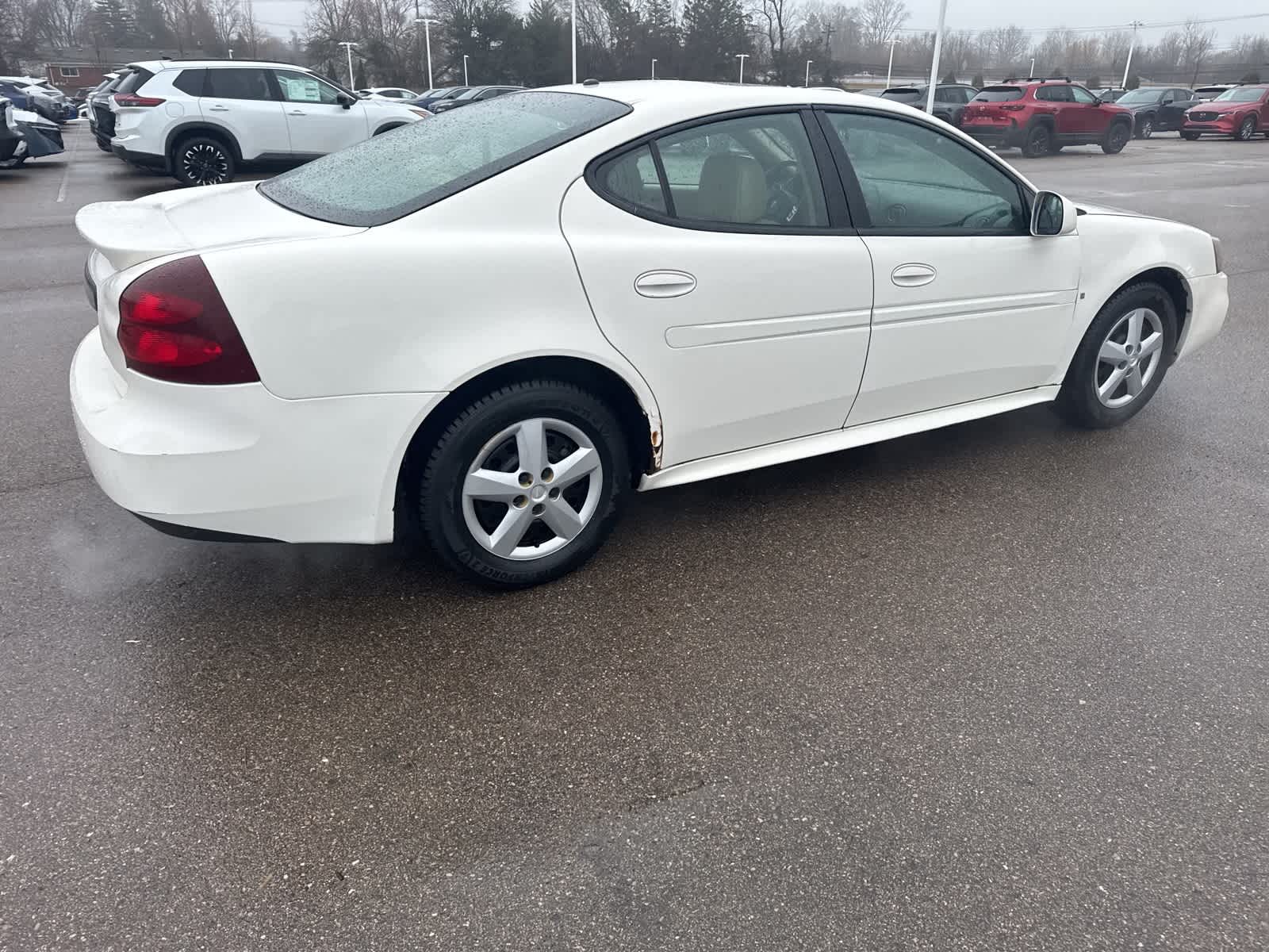 Thumbnail: 2008 Pontiac Grand Prix - 15