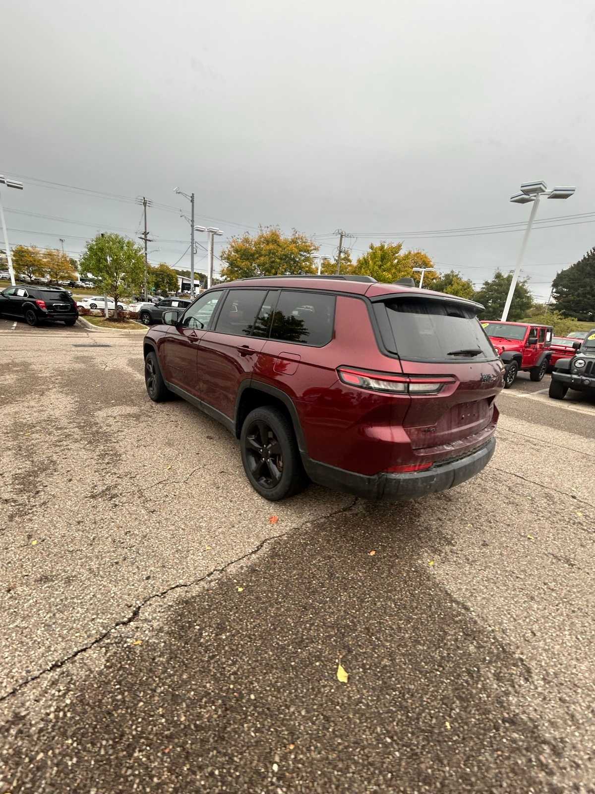 Thumbnail: 2023 Jeep Grand Cherokee L - 22