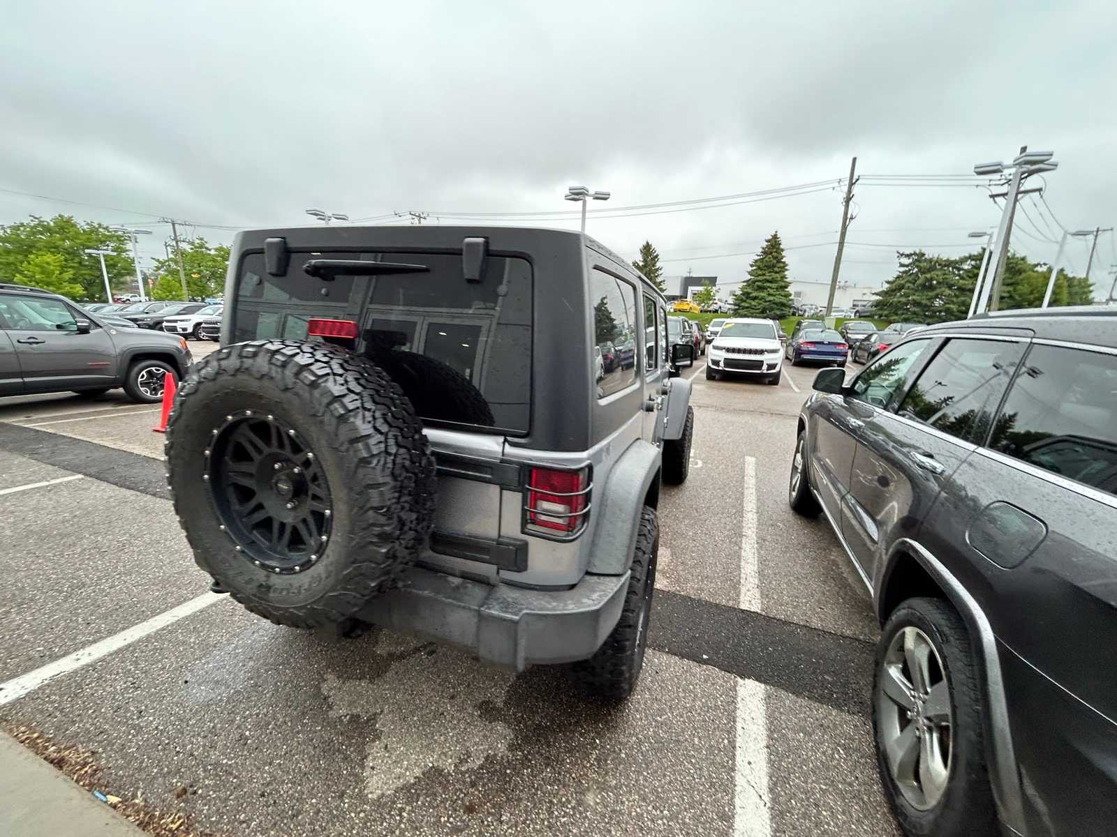 2016 Jeep Wrangler Unlimited Sport 13