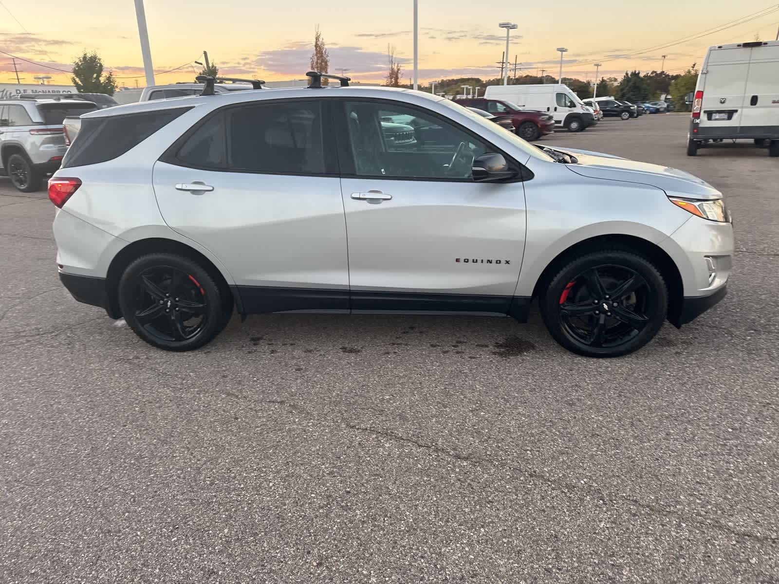 Thumbnail: 2018 Chevrolet Equinox - 11