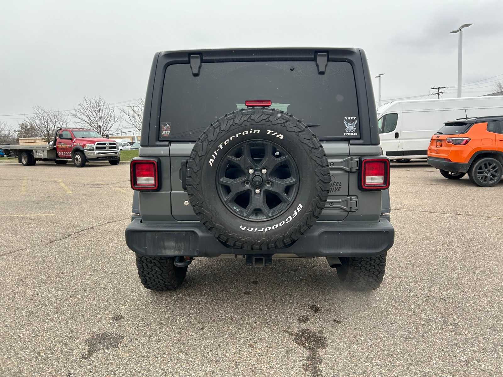 Thumbnail: 2020 Jeep Wrangler - 16