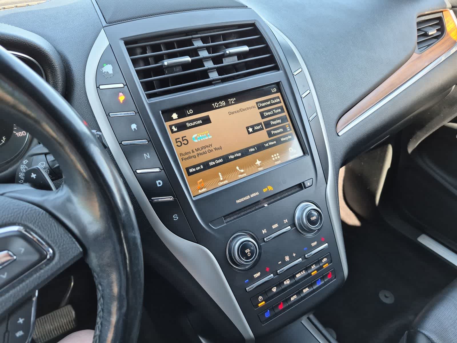 Thumbnail: 2018 Lincoln MKC - 30