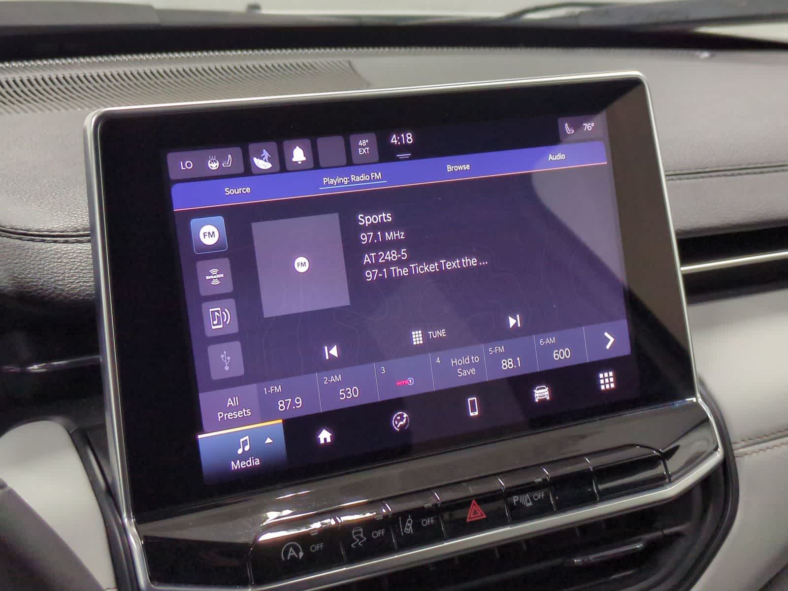 Thumbnail: 2023 Jeep Compass - 27