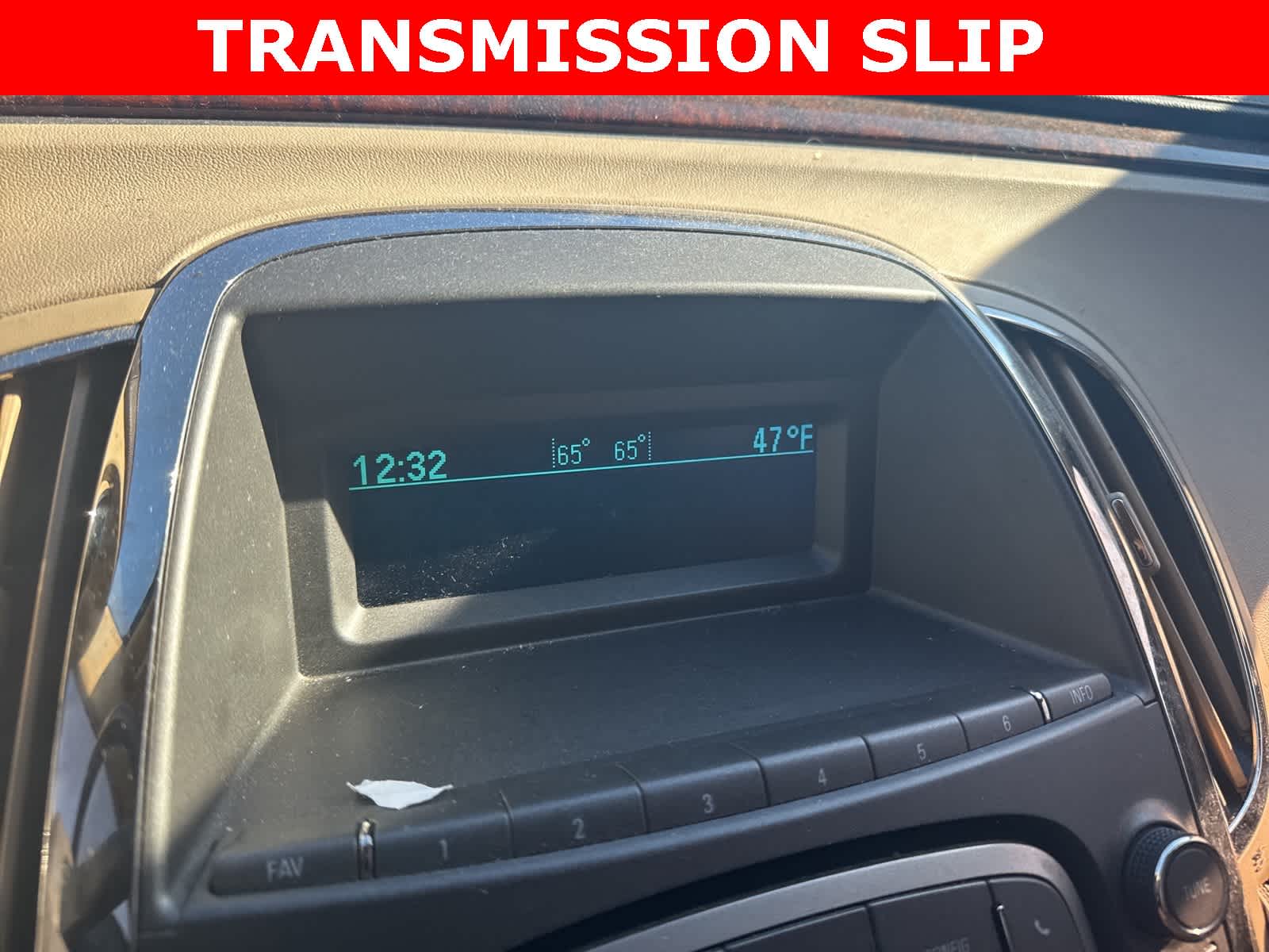 Thumbnail: 2012 Buick LaCrosse - 28