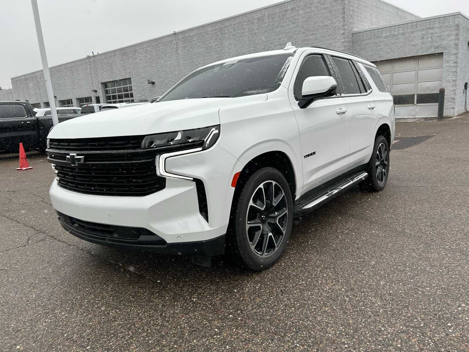 2023 Chevrolet Tahoe RST photo 2