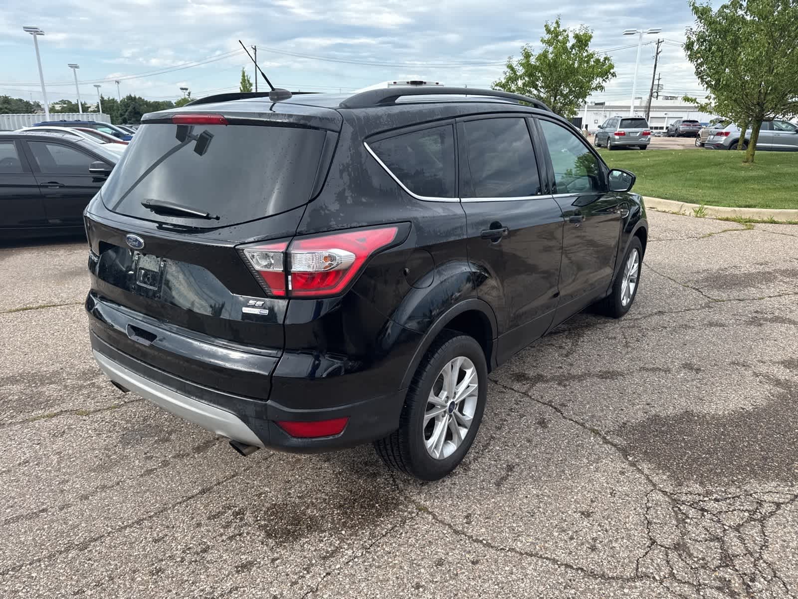 Thumbnail: 2018 Ford Escape - 17