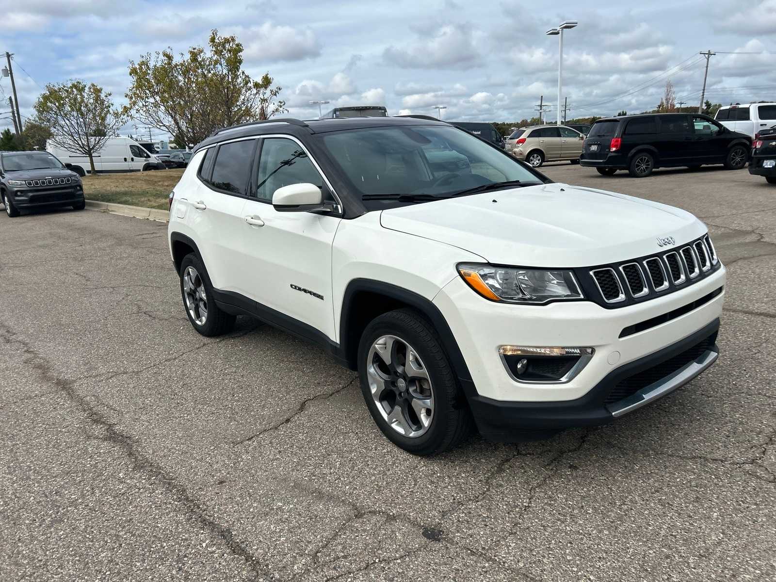 Thumbnail: 2019 Jeep Compass - 7