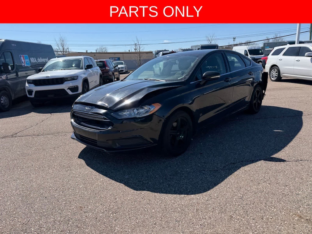 Used 2017 Ford Fusion SE Sedan