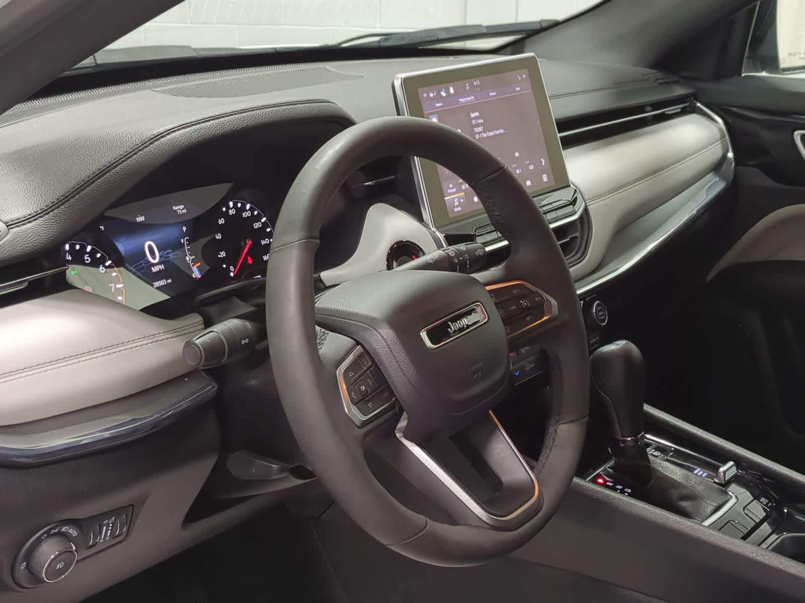 Thumbnail: 2023 Jeep Compass - 10