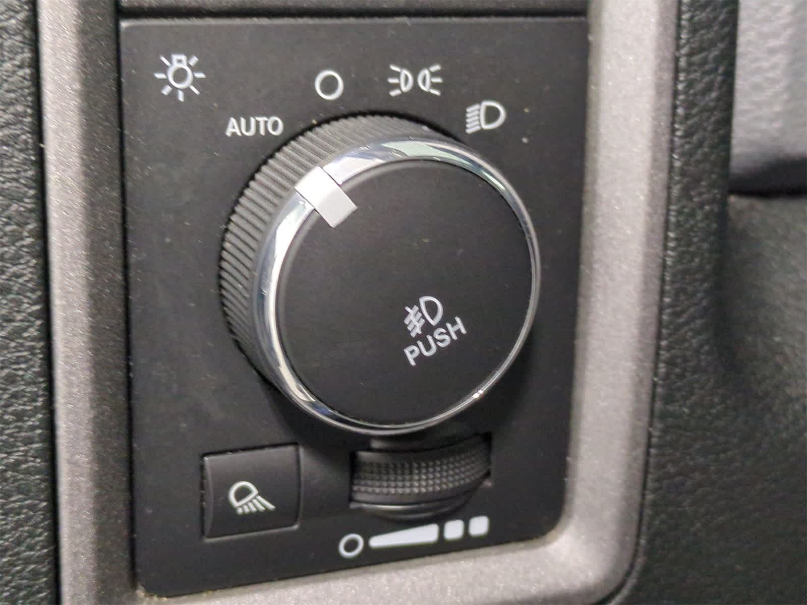 Thumbnail: 2014 RAM 1500 - 12