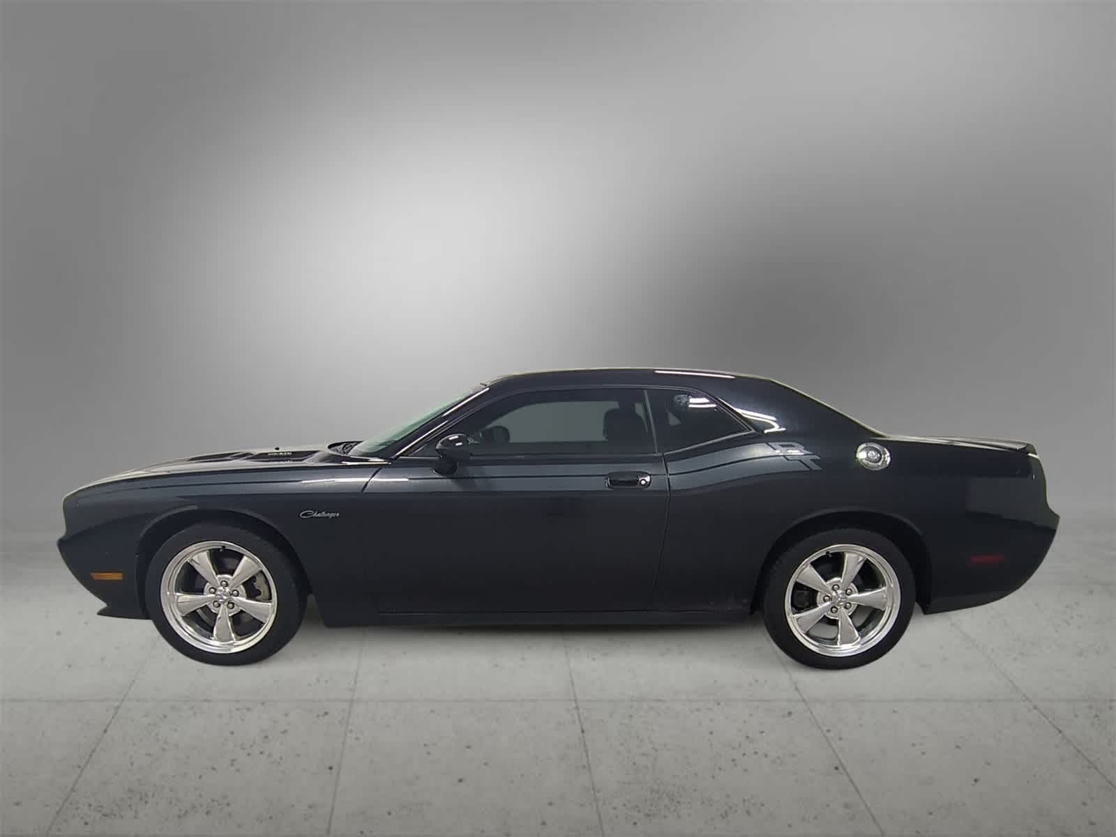Thumbnail: 2010 Dodge Challenger - 5