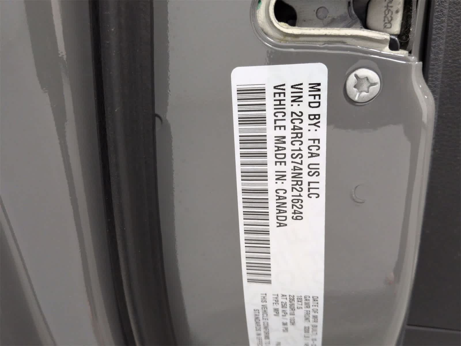 Thumbnail: 2022 Chrysler Pacifica - 39