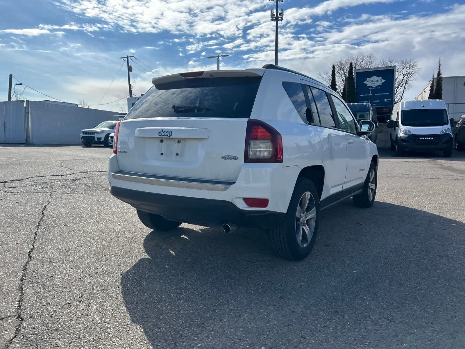 Thumbnail: 2017 Jeep Compass - 20