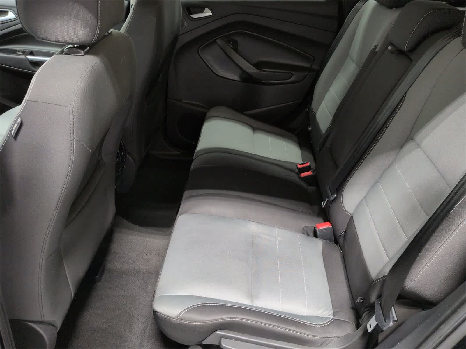 Thumbnail: 2016 Ford Escape - 20