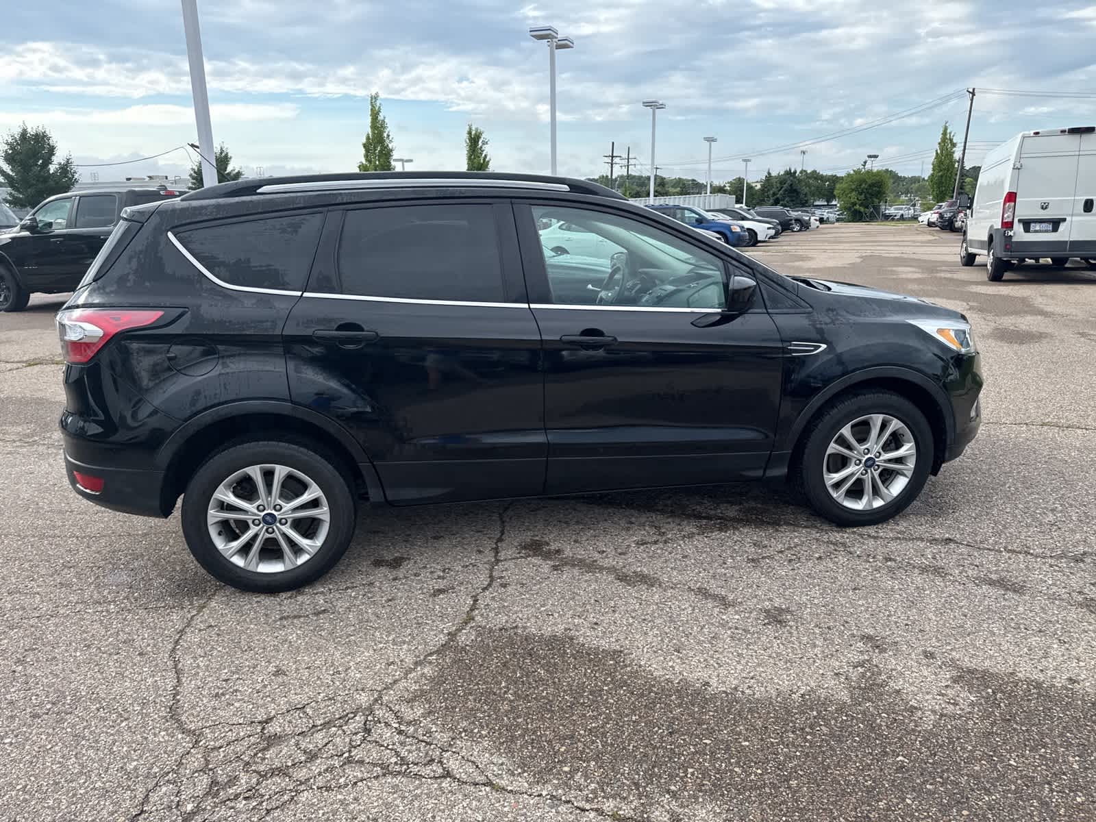 Thumbnail: 2018 Ford Escape - 13