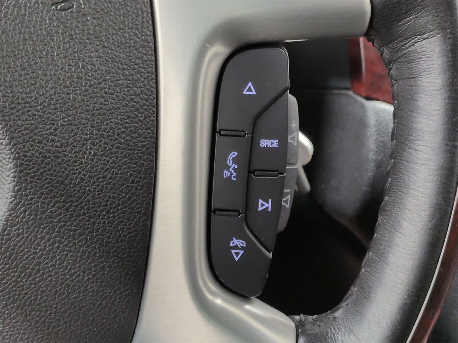 Thumbnail: 2012 Cadillac Escalade - 27