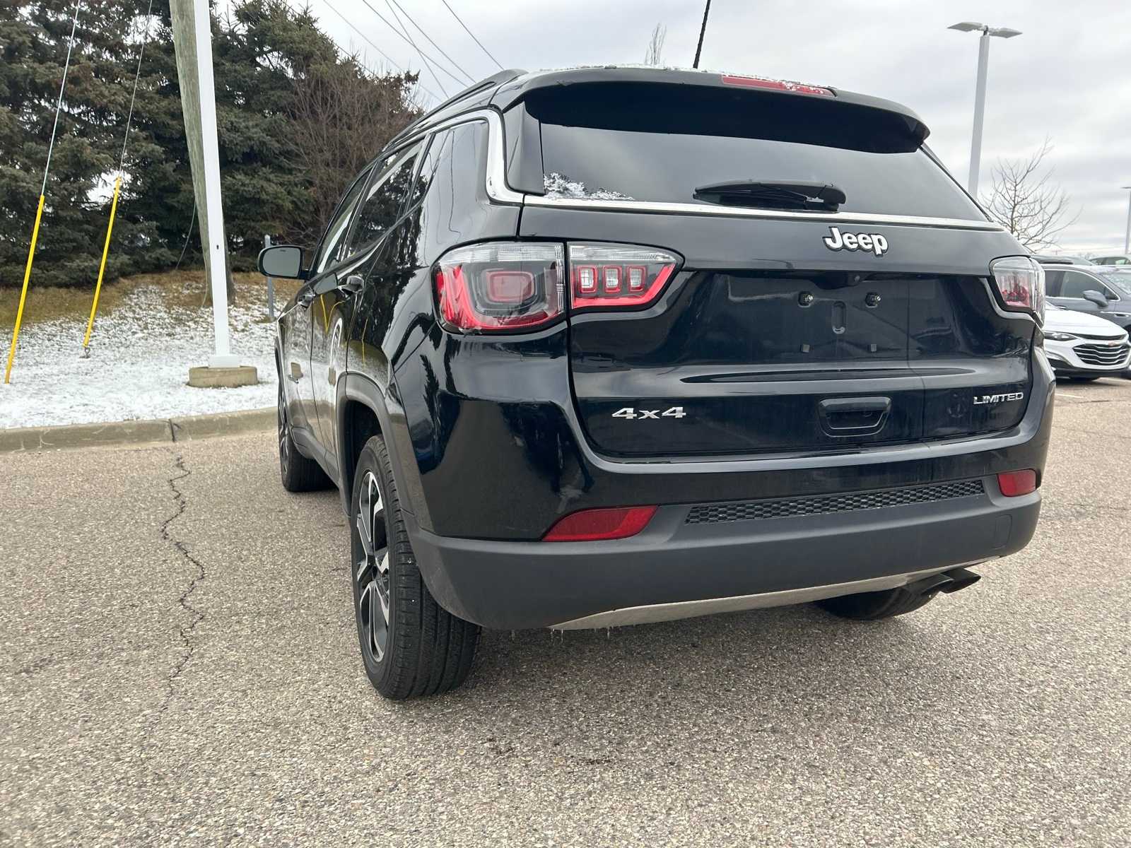 Thumbnail: 2022 Jeep Compass - 20