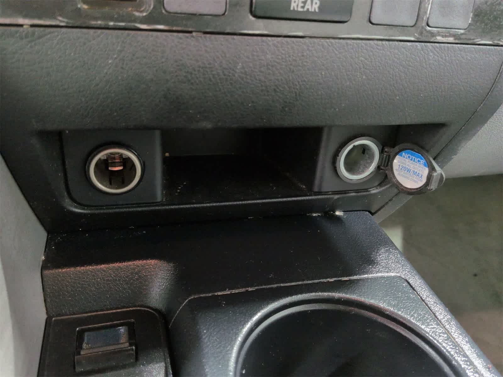 Thumbnail: 2009 Toyota Sequoia - 28