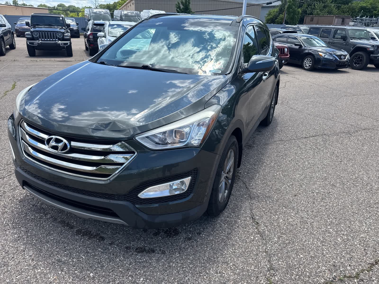 Thumbnail: 2014 Hyundai Santa Fe - 2