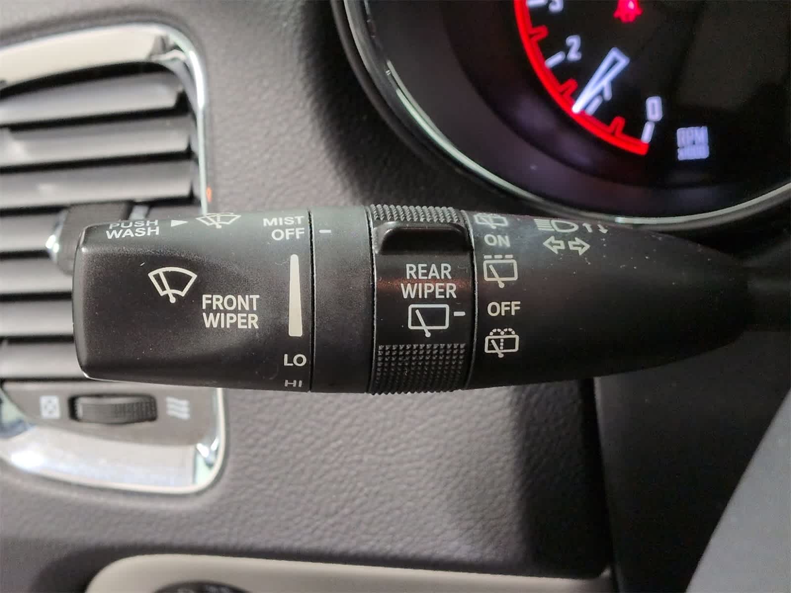 Thumbnail: 2017 Dodge Durango - 28