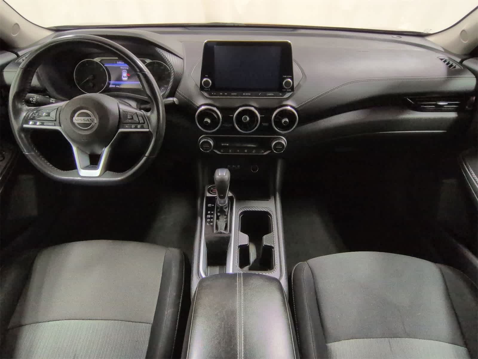 Thumbnail: 2021 Nissan Sentra - 16