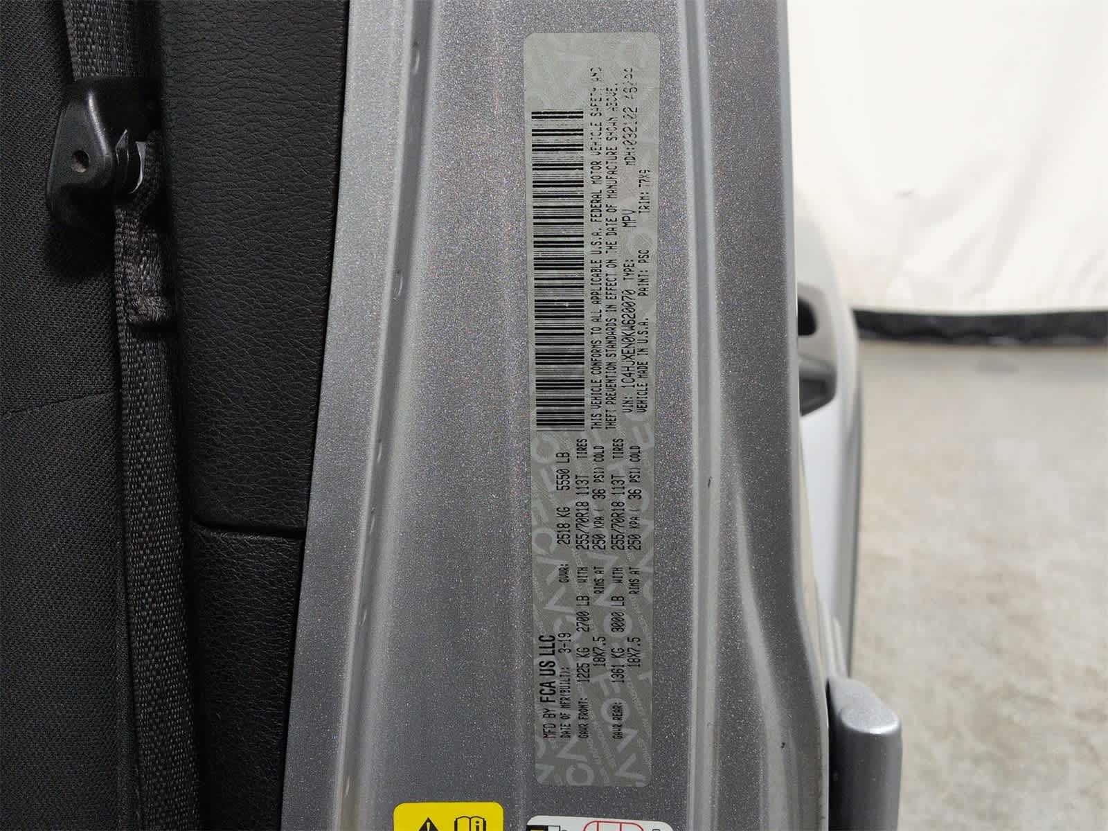 Thumbnail: 2019 Jeep Wrangler - 37