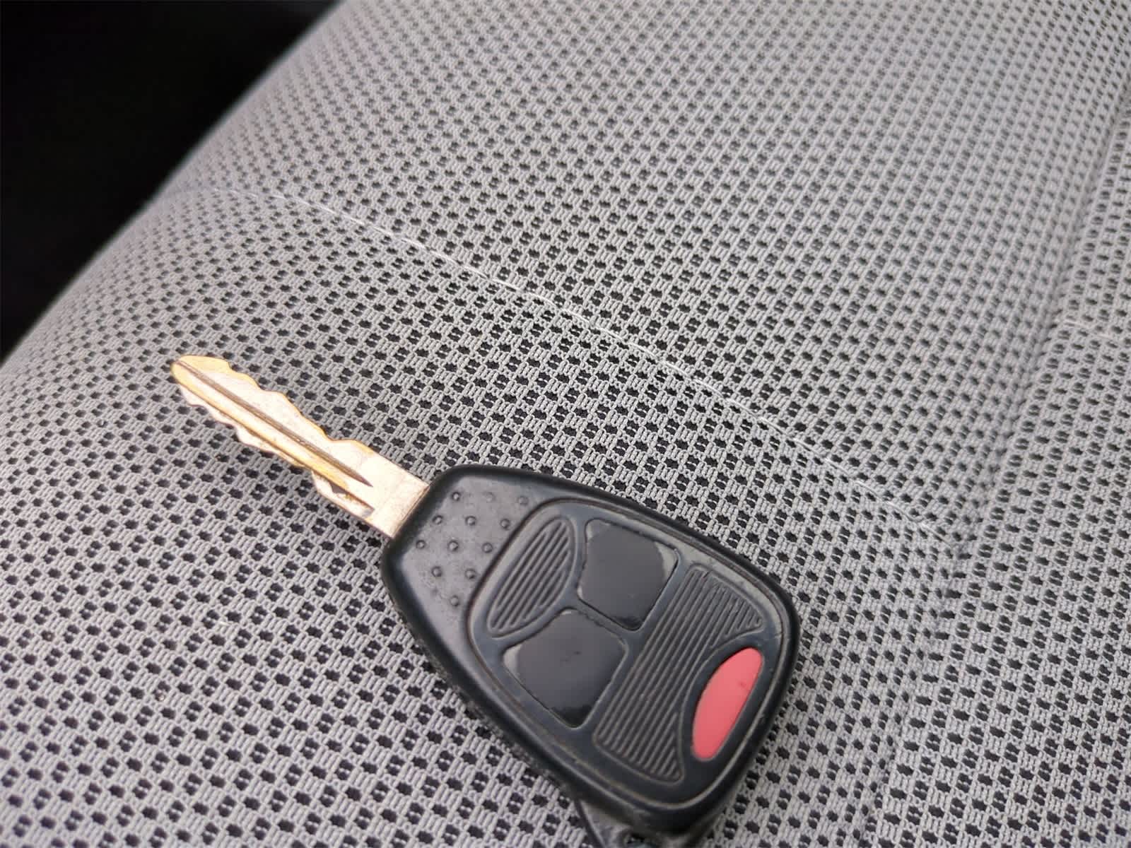 Thumbnail: 2009 Dodge Nitro - 27