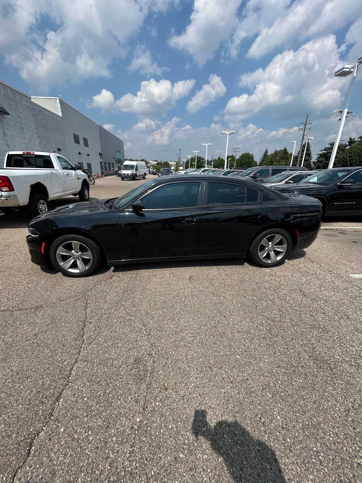 Thumbnail: 2015 Dodge Charger - 27