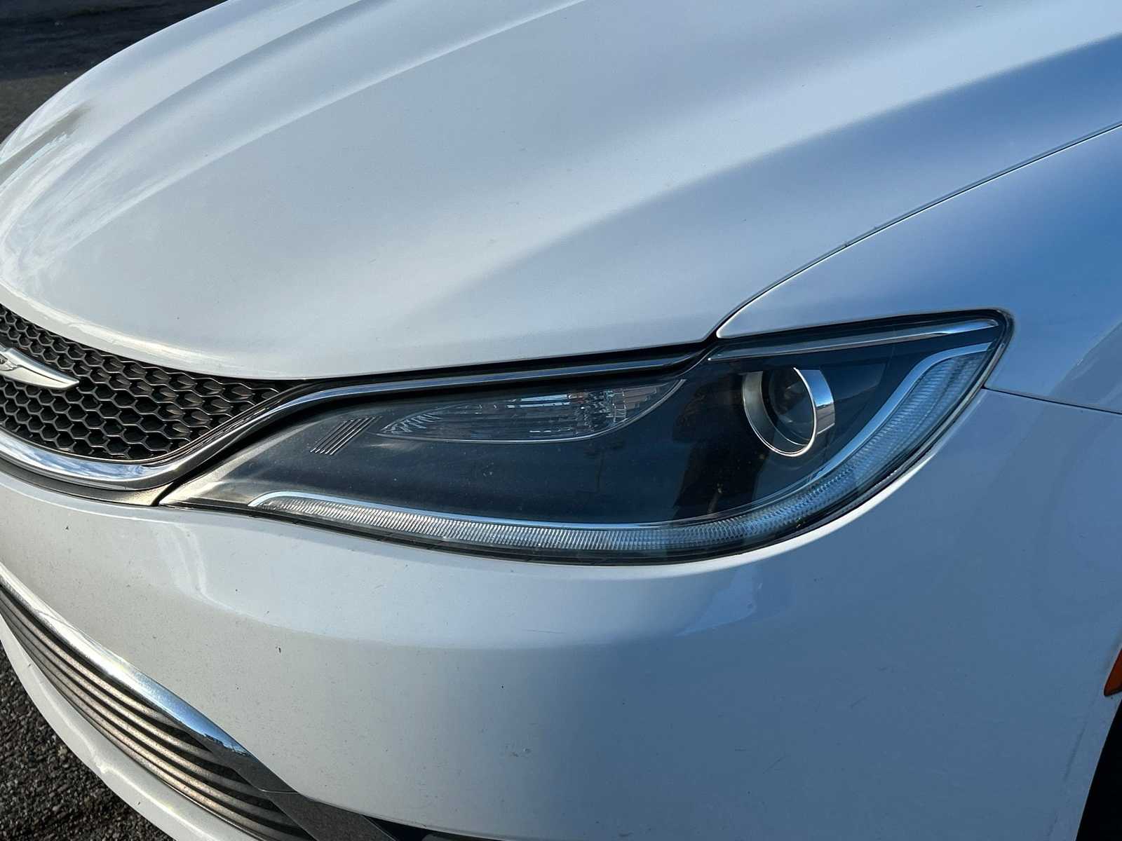 Thumbnail: 2017 Chrysler 200 - 30