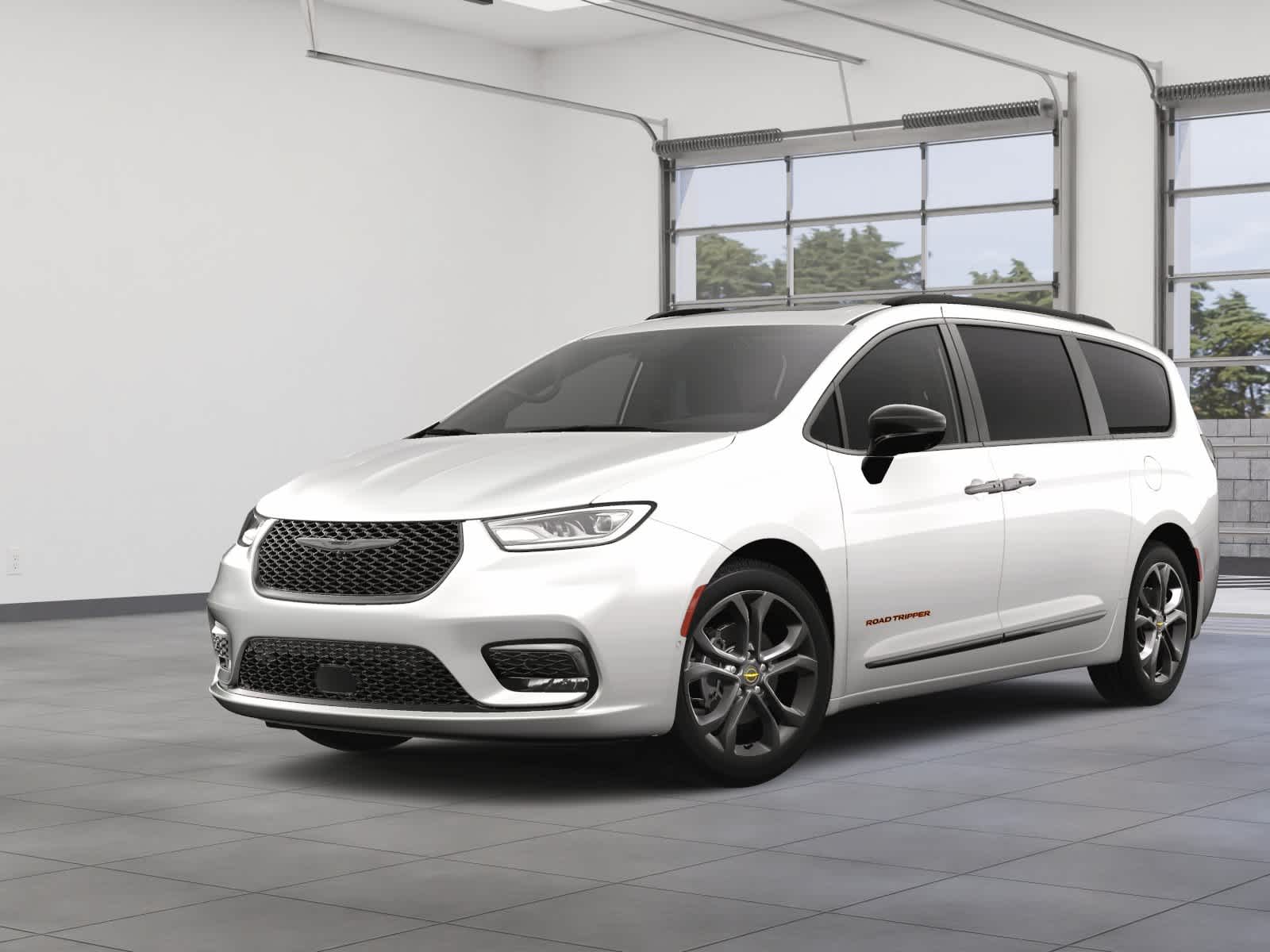 2024 Chrysler Pacifica Touring L -
                Farmington Hills, MI