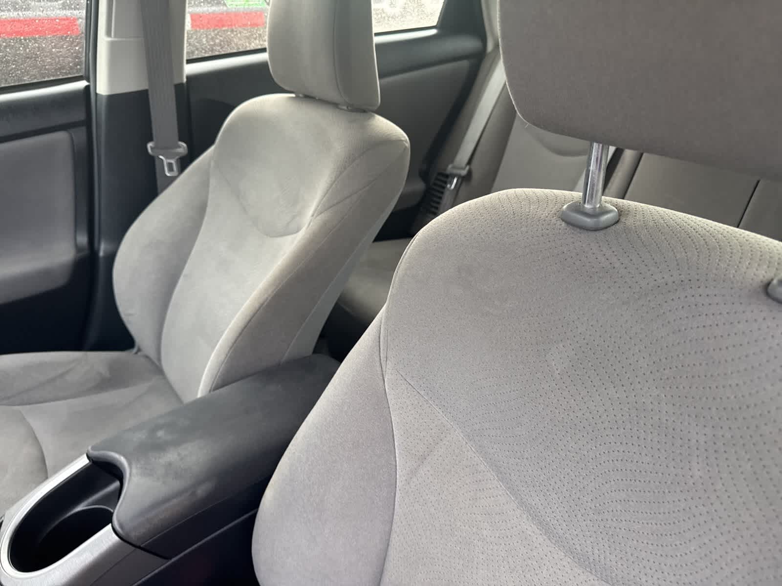 Thumbnail: 2015 Toyota Prius - 25