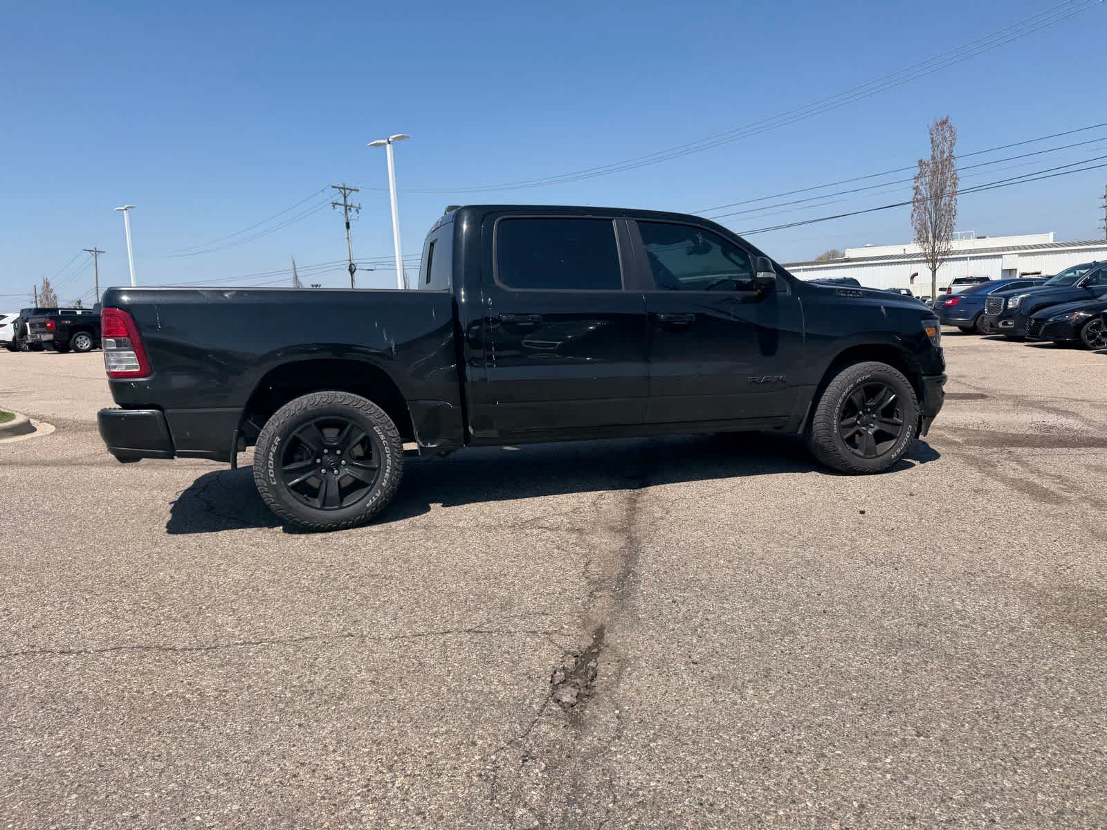 Thumbnail: 2020 RAM 1500 - 17