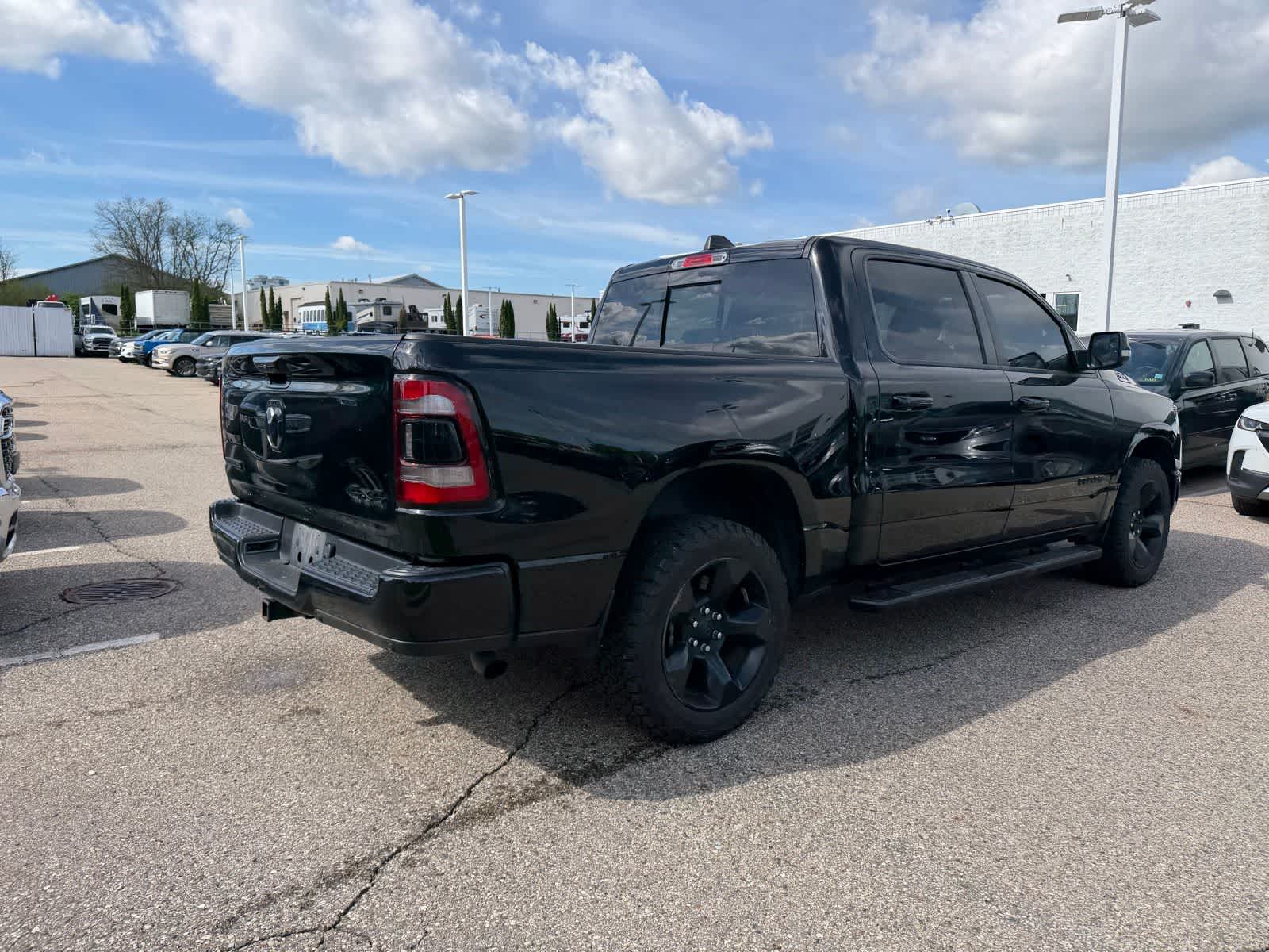 Thumbnail: 2019 RAM 1500 - 19