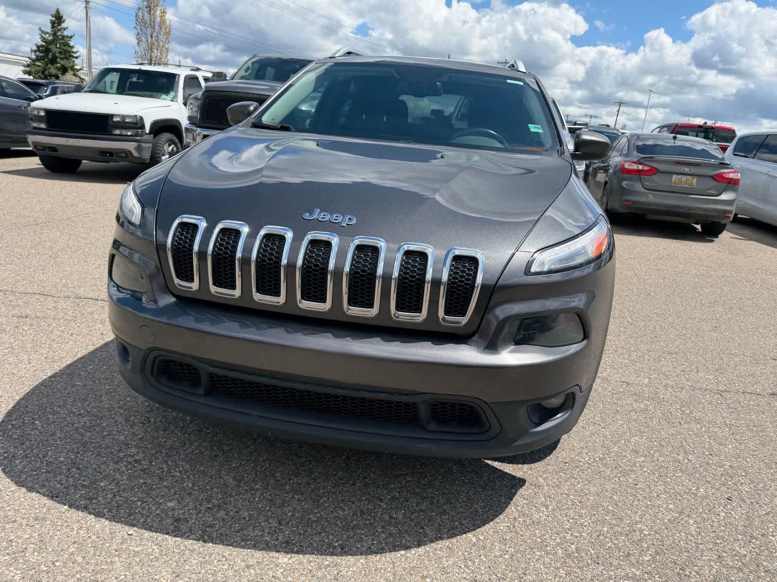 Thumbnail: 2015 Jeep Cherokee - 5