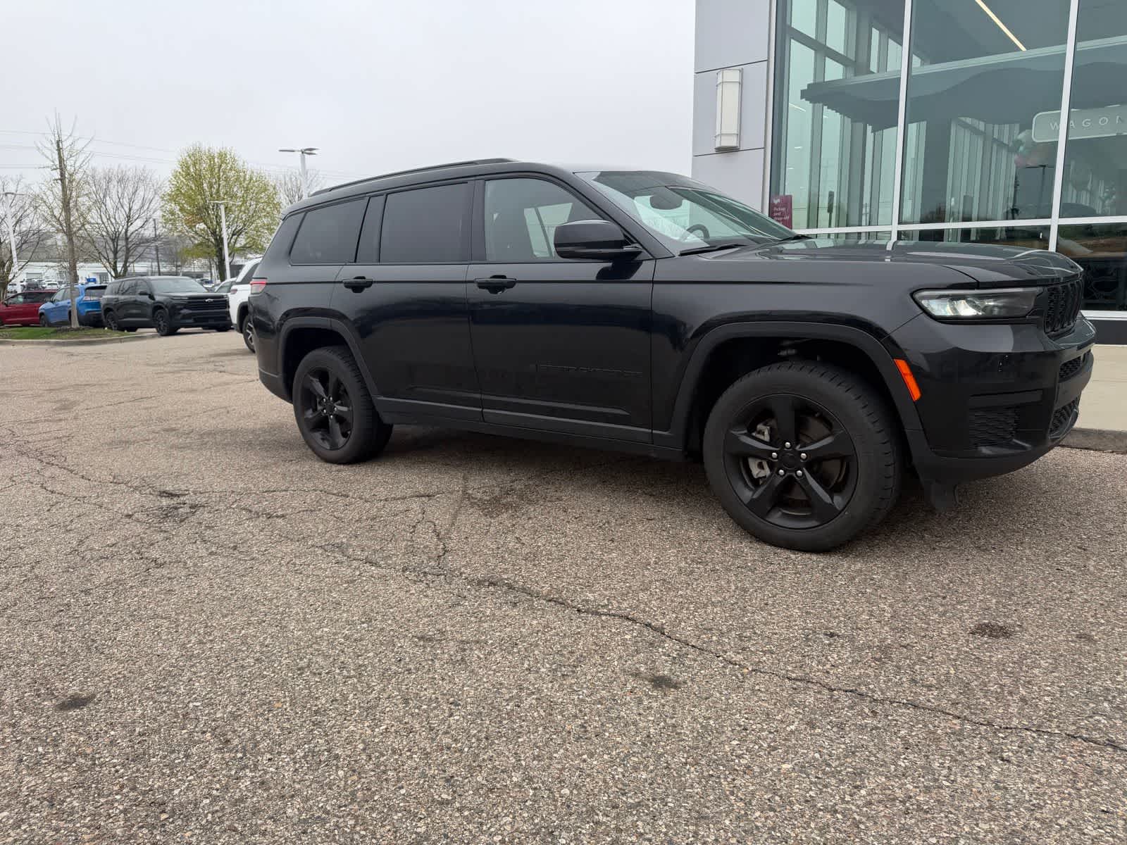 Thumbnail: 2022 Jeep Grand Cherokee L - 13