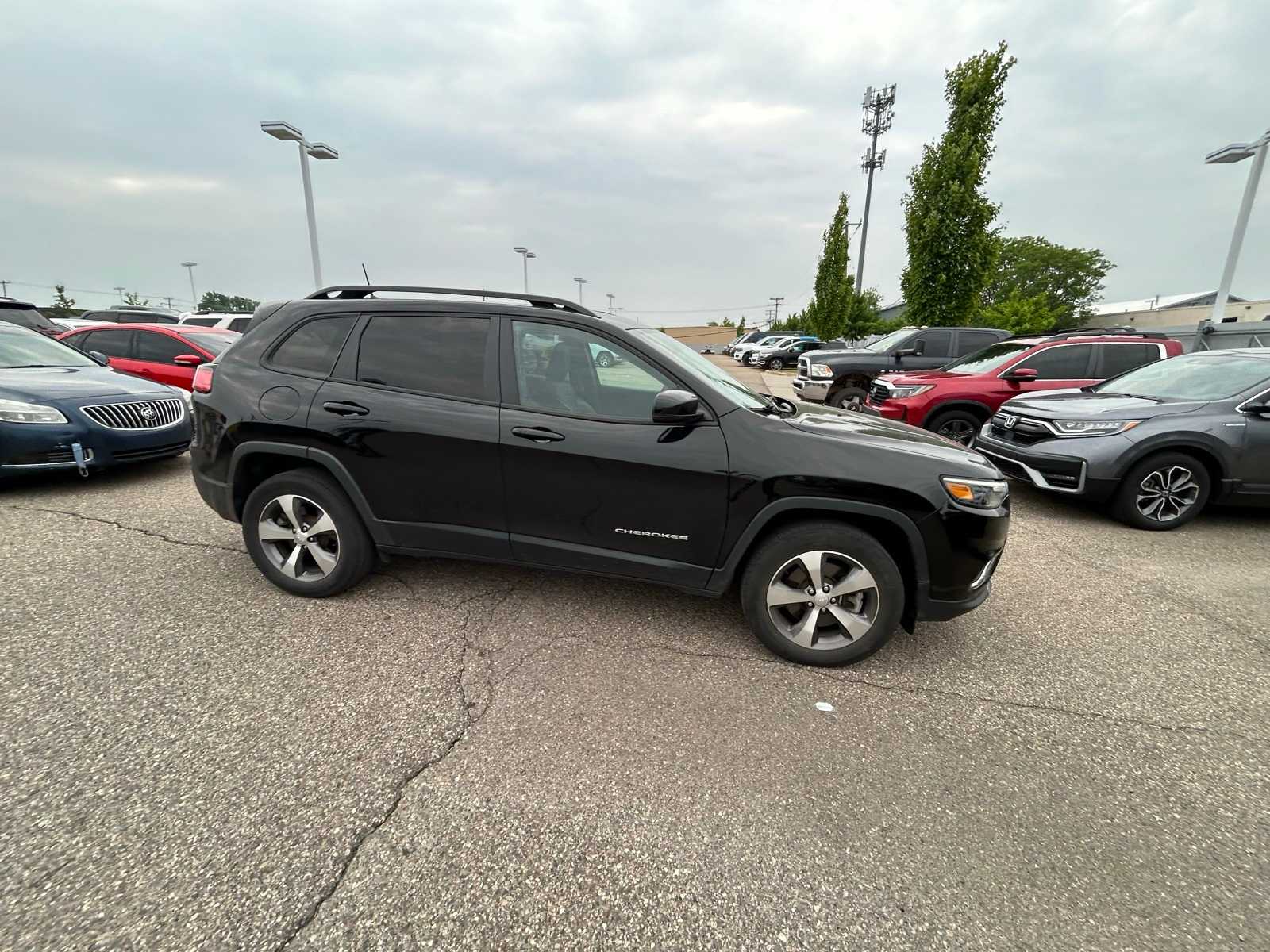 2022 Jeep Cherokee Limited Edition 11