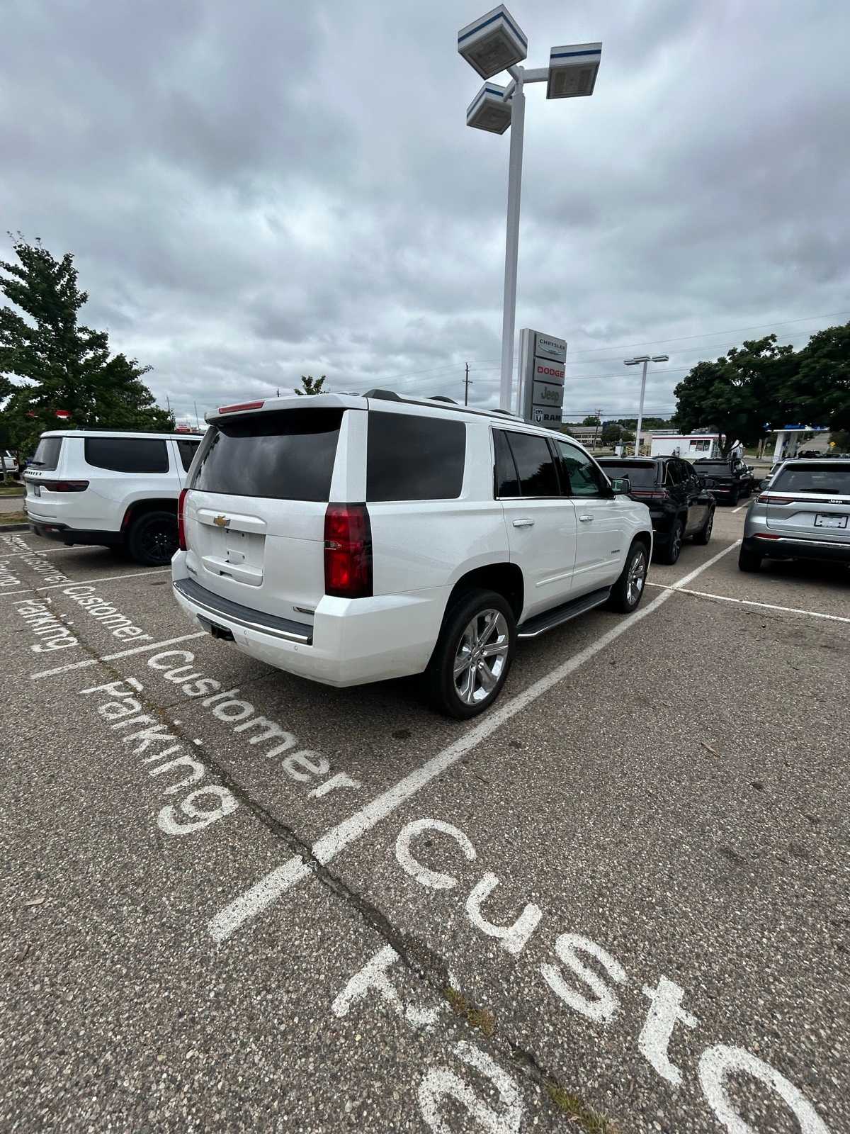 Thumbnail: 2018 Chevrolet Tahoe - 19