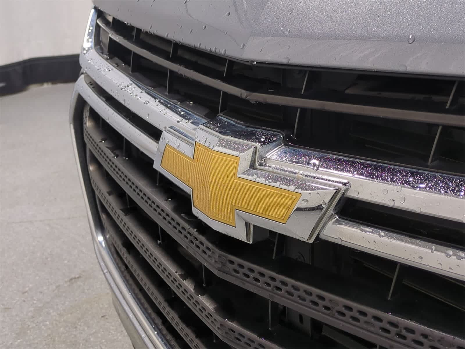 Thumbnail: 2018 Chevrolet Traverse - 12