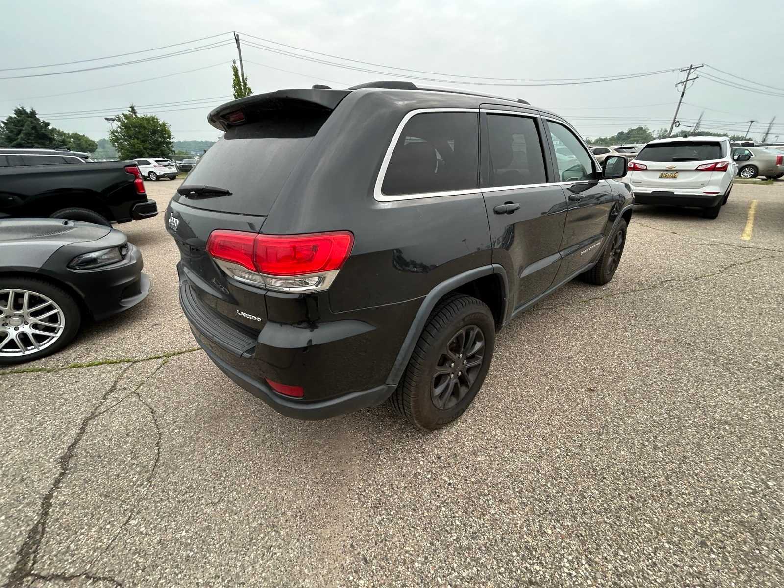 2016 Jeep Grand Cherokee Laredo 17