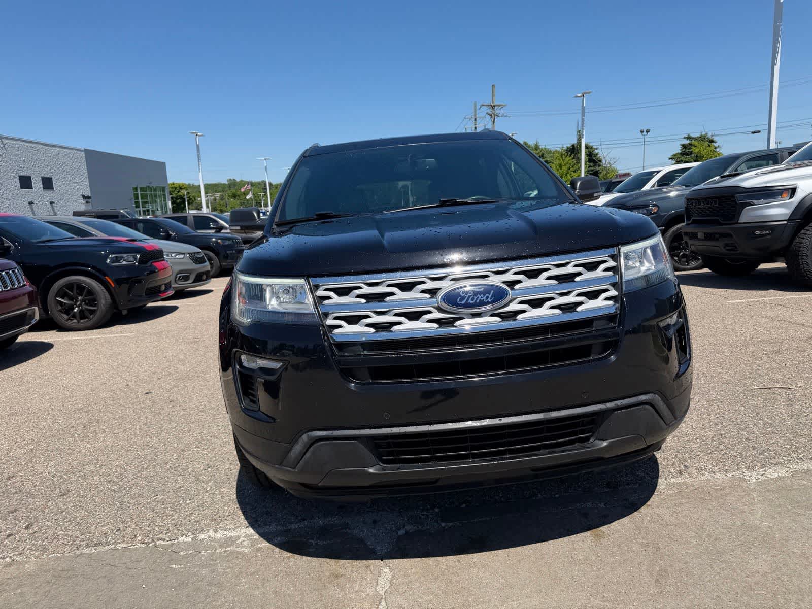 Thumbnail: 2019 Ford Explorer - 7