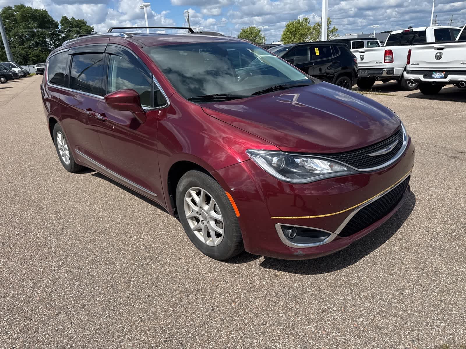 Thumbnail: 2020 Chrysler Pacifica - 8