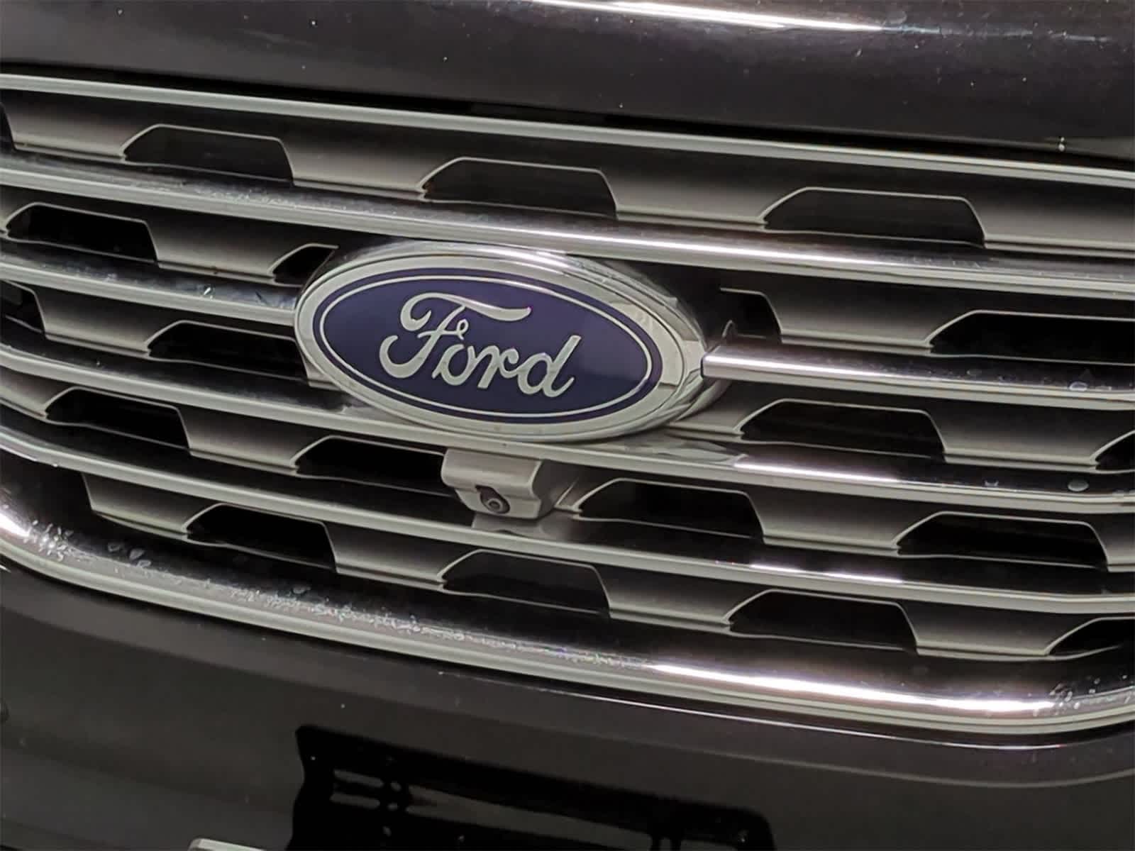 Thumbnail: 2020 Ford Edge - 12