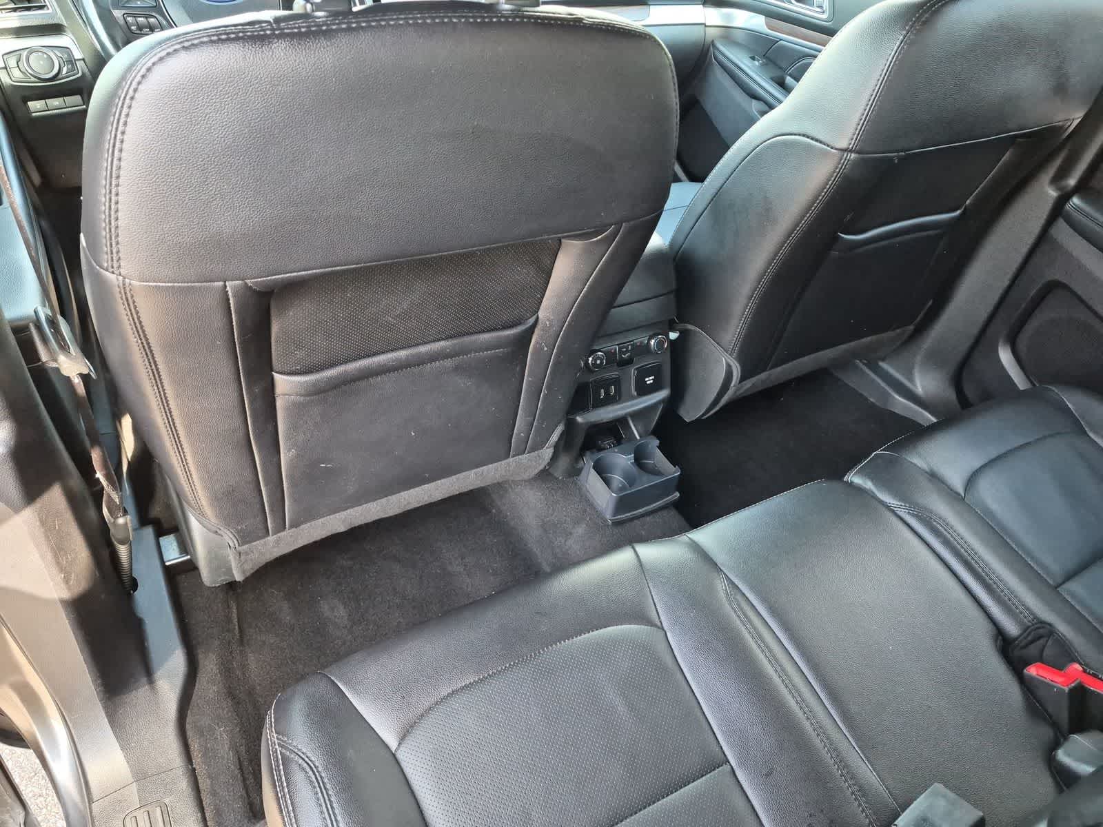 Thumbnail: 2019 Ford Explorer - 25