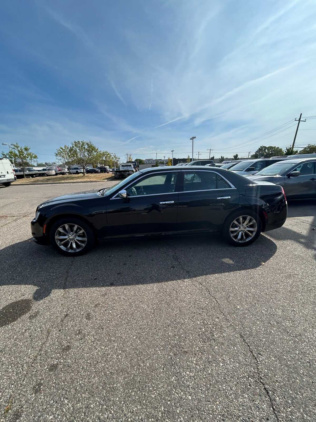 Thumbnail: 2016 Chrysler 300 - 24