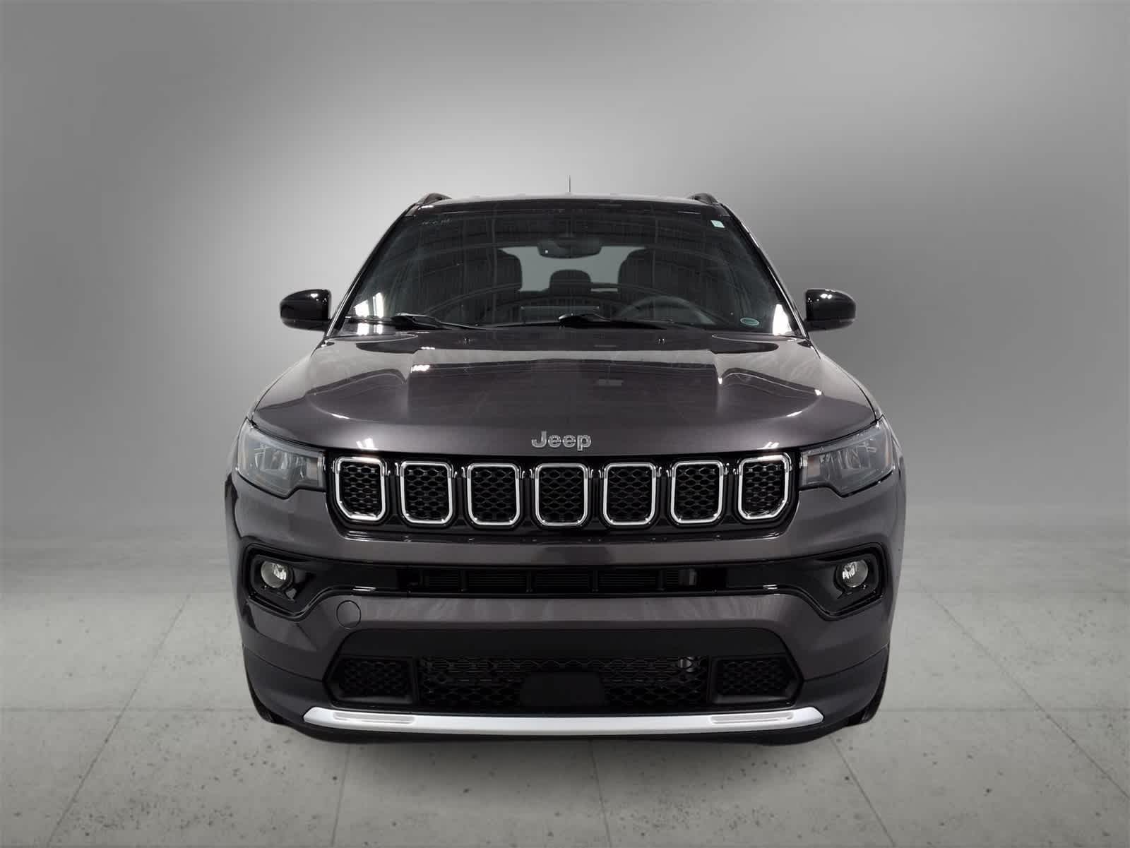 Thumbnail: 2023 Jeep Compass - 3
