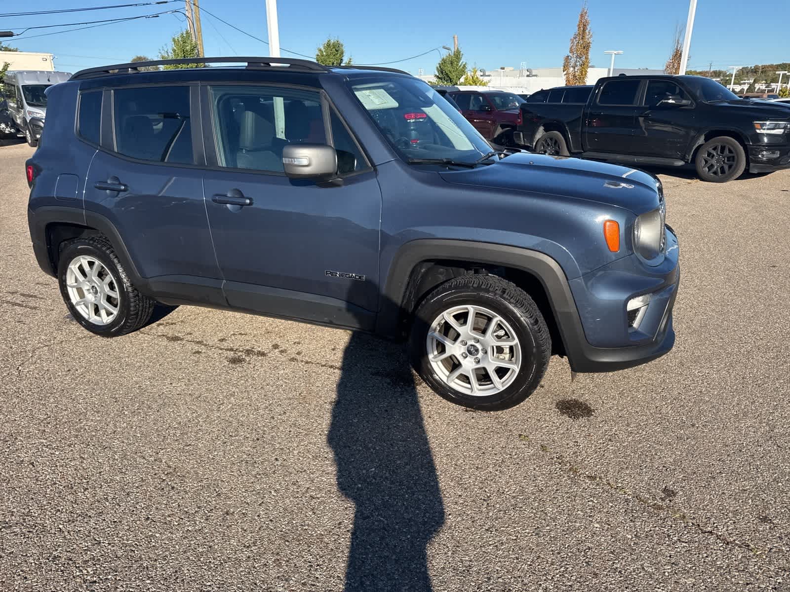 Thumbnail: 2021 Jeep Renegade - 10